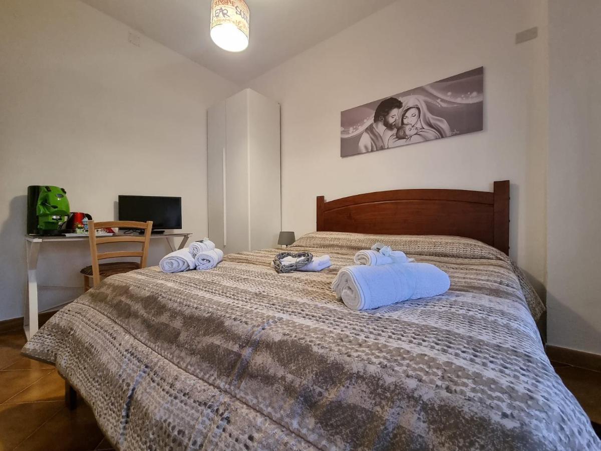 B&B Le Stanze Di Aurora ปาแลร์โม ภายนอก รูปภาพ