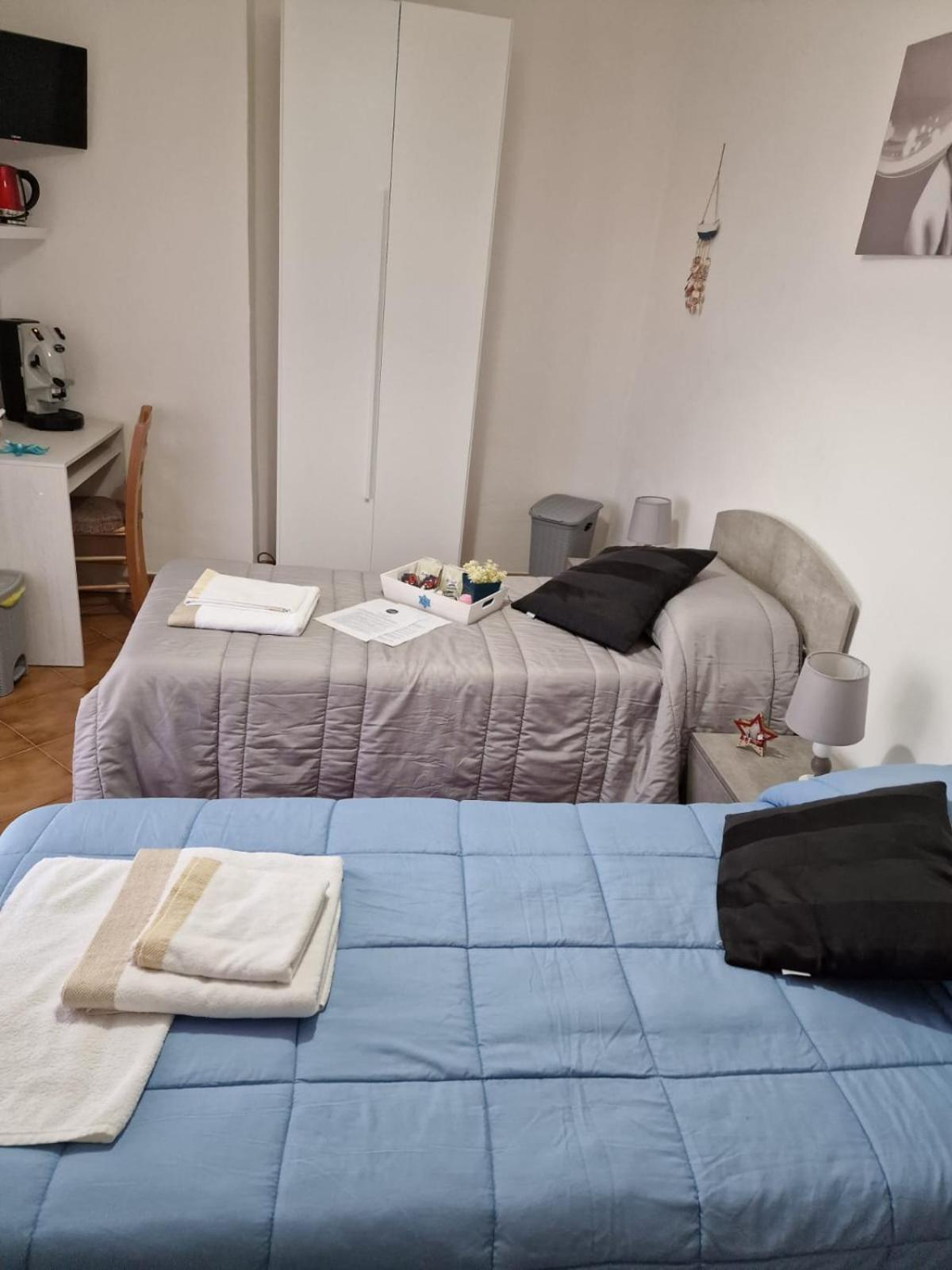 B&B Le Stanze Di Aurora ปาแลร์โม ภายนอก รูปภาพ